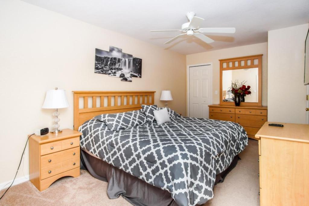 Loyalty Vacation Homes - Kissimmee Орландо Экстерьер фото